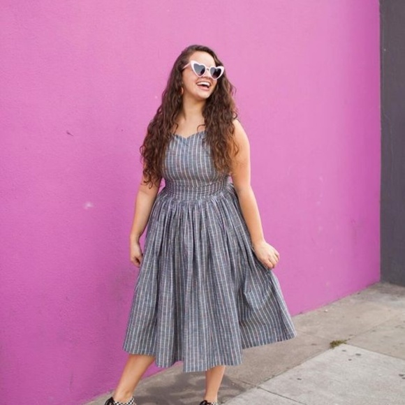 Modcloth "Fabulous Fit and Flare" in Grey Stripes - Picture 2 of 9